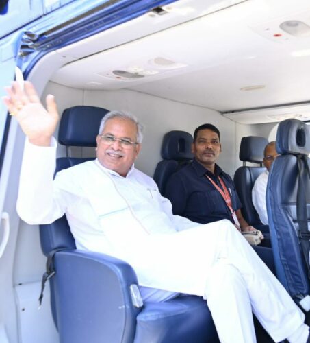 भेंट-मुलाकात : कोरिया जिले के लिए रवाना हुए सीएम बघेल