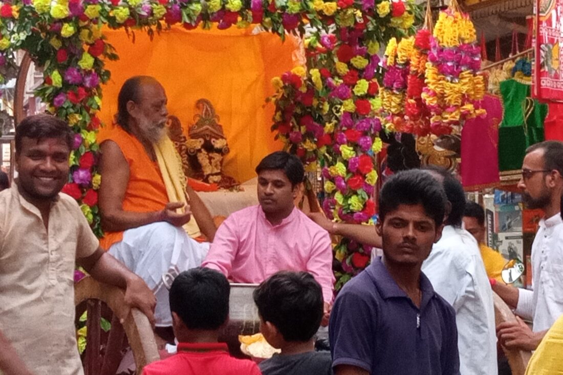 खरसिया में धूमधाम से निकाली गई भगवान जगन्नाथ की रथ यात्रा