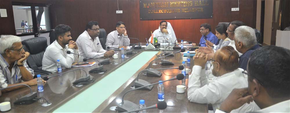 बैठक में ईद-उल-जुहा पर्व सौहाद्रपूर्ण माहौल में मानने का निर्णय