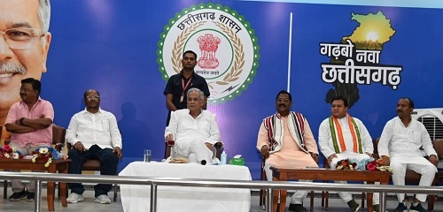 मुख्यमंत्री बघेल से उरांव समाज के प्रतिनिधिमंडल ने की मुलाकात