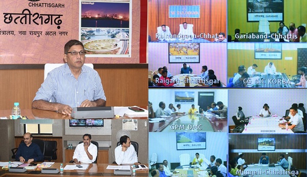 राज्य के प्रत्येक विकासखण्ड में बनेंगे दो रूरल इंडस्ट्रियल पार्क : अमिताभ जैन