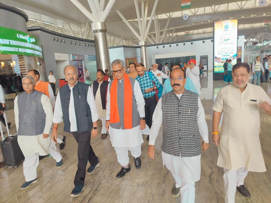 बृजमोहन ने किया प्रदेश प्रभारी ओम माथुर का स्वागत