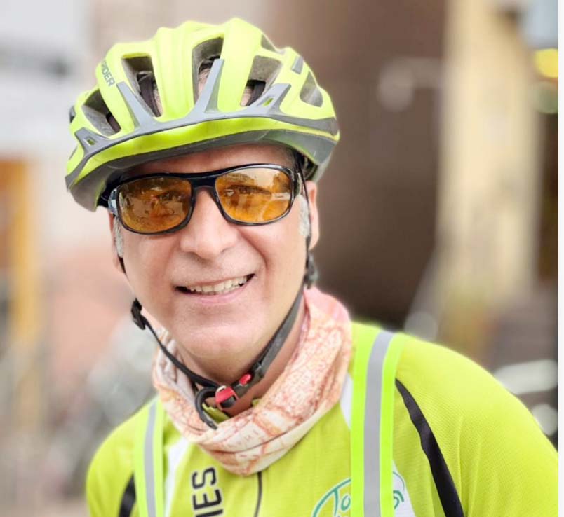 साइकिलिंग के शौक़ीन सुपर रैंडोनर सुरेश दुआ से छत्तीसगढ़ सांध्य दैनिक के संपादक कुमार की ख़ास बातचीत