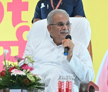 प्रियंका गांधी के खिलाफ केस दर्ज होने पर सीएम बघेल ने कहा - नहीं छुपेगा सच