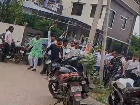 ईडी रेड के दौरान डिप्&zwj;टी डॉयरेक्&zwj;टर से धक्&zwj;का-मुक्&zwj;की, तोड़फोड़ मामले में केस दर्ज