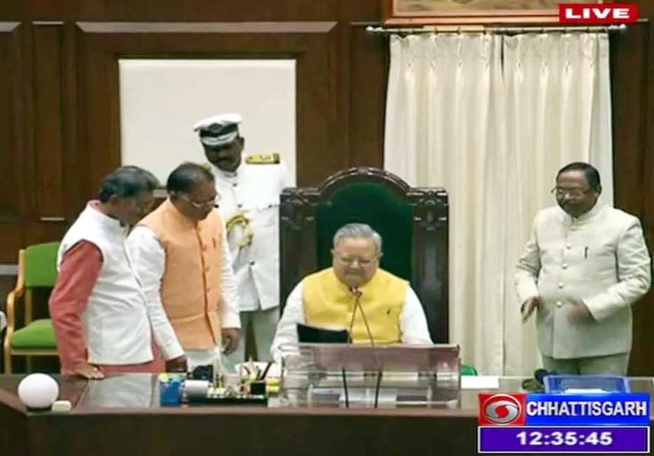 रमन सिंह चुने गए विधानसभा अध्यक्ष, पदभार संभाला