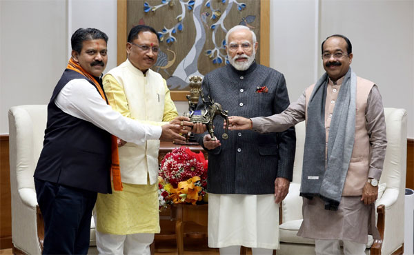  दिल्ली में प्रधानमंत्री से मिले छत्तीसगढ़ के मुख्यमंत्री
