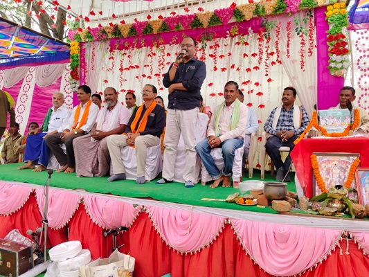  भक्त गुहा निषाद जयंती कार्यक्रम में शामिल हुए विधायक प्रतिनिधि