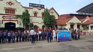 हायर सेकण्डरी स्कूल के छात्रों ने प्रभात फेरी के माध्यम से दिया मतदान का संदेश