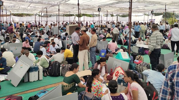 चार दिन की ट्रेनिंग के बाद ली गई चुनावी परीक्षा