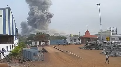 बेमेतरा बारूद फैक्ट्री ब्लास्ट तथा ग्राम बाहपानी सड़क दुर्घटना में 28 मृतकों के परिजनों को 5-5 लाख रूपए मंजूर की गई राशि