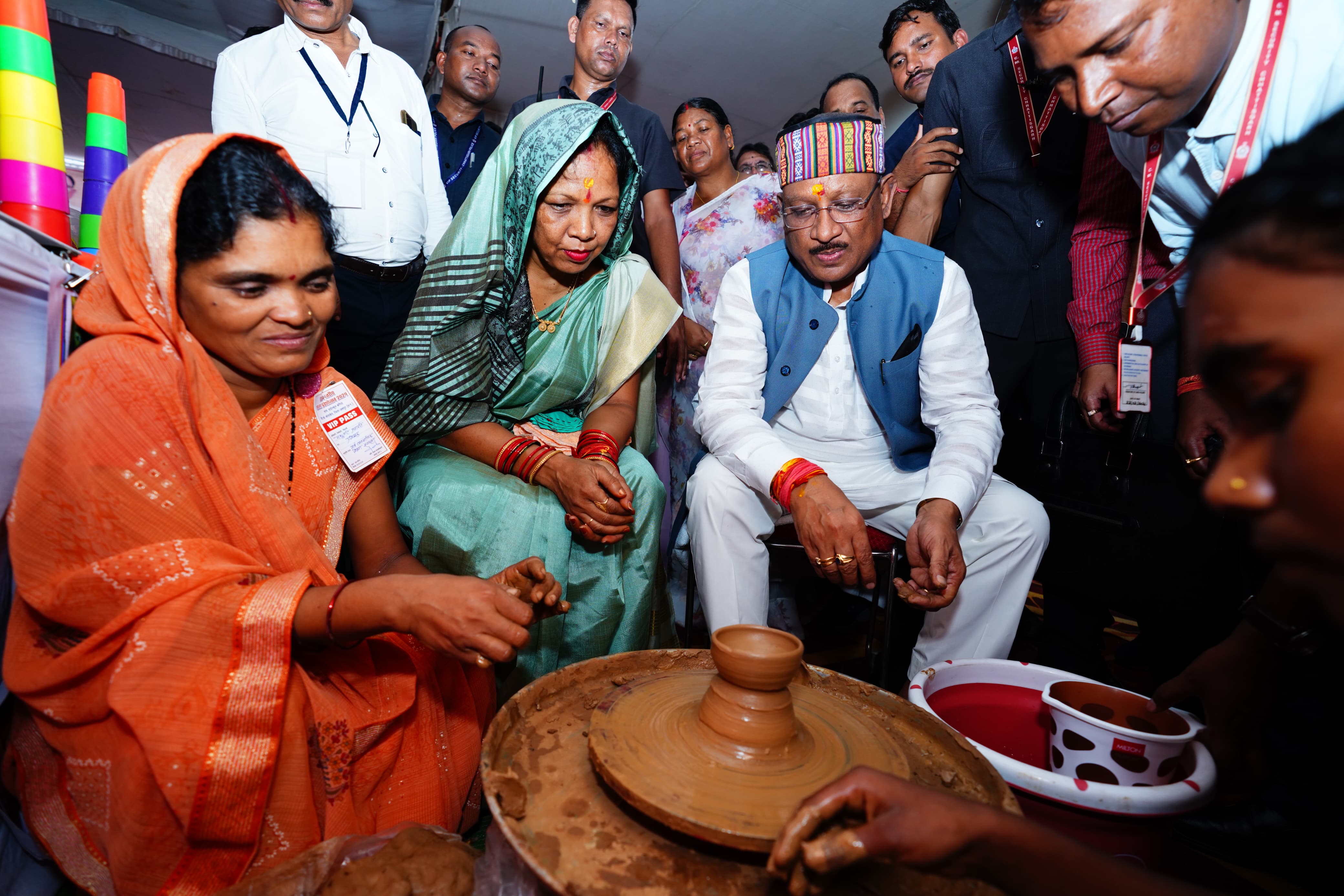 ऐसे ही गढ़ेंगे विकसित छत्तीसगढ़ का रूप....