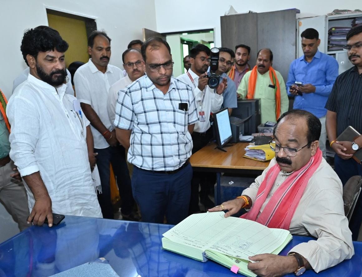 विकास कार्यों के लिए लगातार आ रही राशि का जनहित में हो उपयोग : उप मुख्यमंत्री श्री अरुण साव