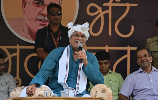 मितान क्लब के युवा आमजनता तक पहुंचा रहे शासकीय योजनाओं की जानकारी : मुख्यमंत्री श्री बघेल