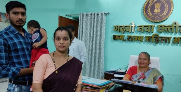 महिला आयोग के पहल पर समाज की मुख्य धारा शामिल हुआ बहिष्कृत परिवार&hellip;