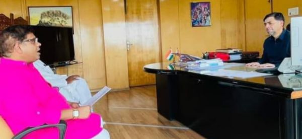 रेल संबंधित मामले को लेकर रेल्वे जीएम से मिले अमित जोगी