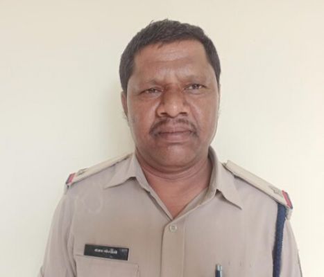 कोरोना काल में उत्कृष्ट कार्य करने वाले एएसआई संजय गोस्वामी का सम्मान