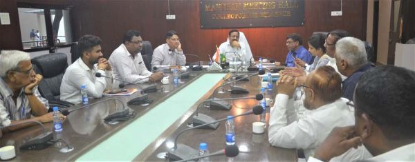 बैठक में ईद-उल-जुहा पर्व सौहाद्रपूर्ण माहौल में मानने का निर्णय