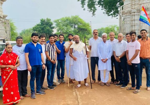 अच्छे इंसान की कीमत होती है सद् व्यवहार से : राष्ट्रसंत ललितप्रभ