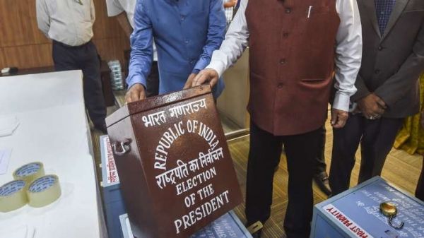 राष्ट्रपति चुनाव : चेक-इन बैगेज में नहीं जाएगी मतपेटी, बनेगा डिजिग्नेटेड एयर टिकट