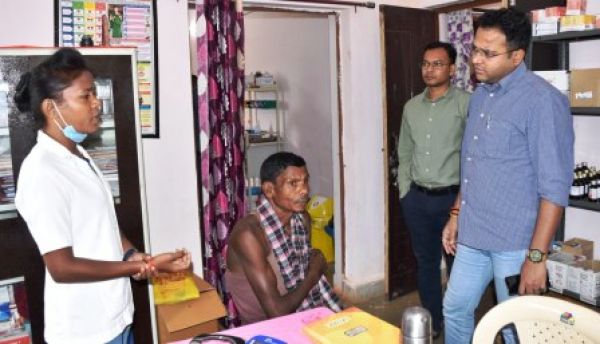 कलेक्टर ने कुंदला, कोहकमेटा और सोनपुर स्वास्थ्य केंद्र का किया निरीक्षण