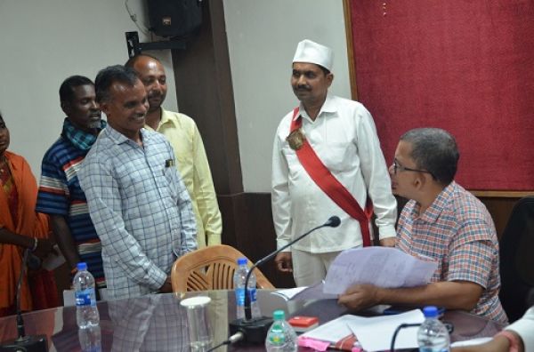 जनचौपाल में 121 लोगों ने दिये आवेदन