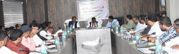 विकास कार्यों की बढ़ाएं गति, समीक्षा बैठक में प्रभारी मंत्री लखमा ने दिए निर्देश