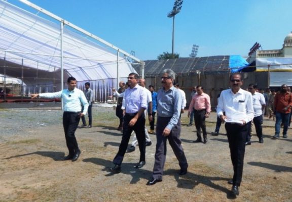 राज्योत्सव की तैयारियों का जायजा लेने साइंस कॉलेज मैदान पंहुचे चीफ सेक्रेटरी