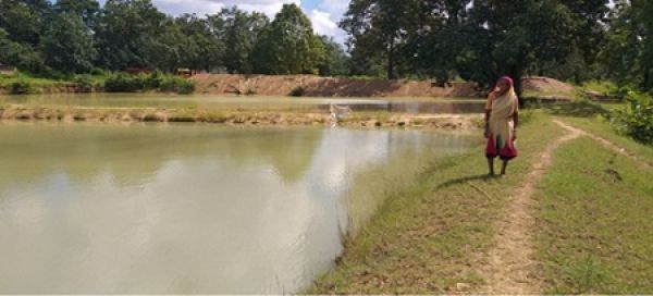 मत्स् पालन य से जिले के कृषक हो रहे है मालामाल