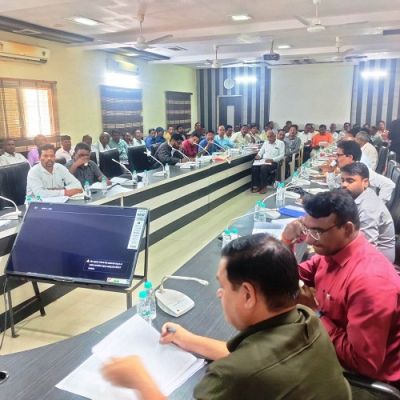 पहले दिन की धान खरीदी के लिए टोकन कटना शुरू