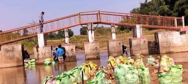 जिला प्रशासन, सामाजिक संगठन व जन सहयोग से बाकी नदी की साफ-सफाई की गई