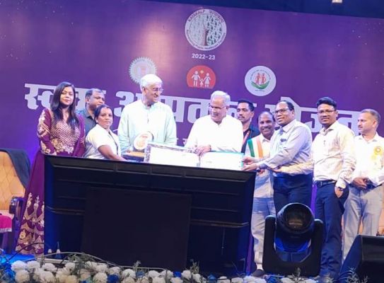  कायाकल्प योजना : उप स्वास्थ्य केन्द्र जूर को प्रथम व डेडरी को मिला द्वितीय पुरस्कार