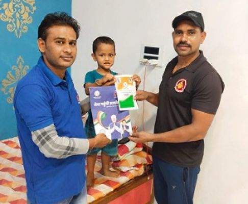 निर्धारित समय में राशनकार्ड बनने पर ओमप्रकाश ने जतायी खुशी