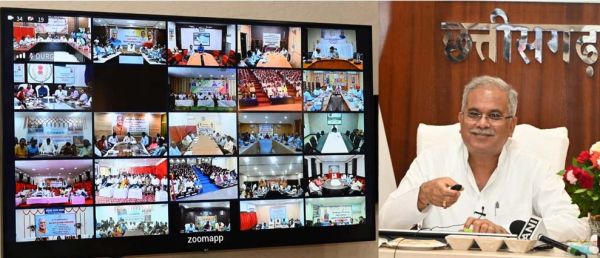 मुख्यमंत्री ने लौटाई चिटफंड निवेशकों की राशि