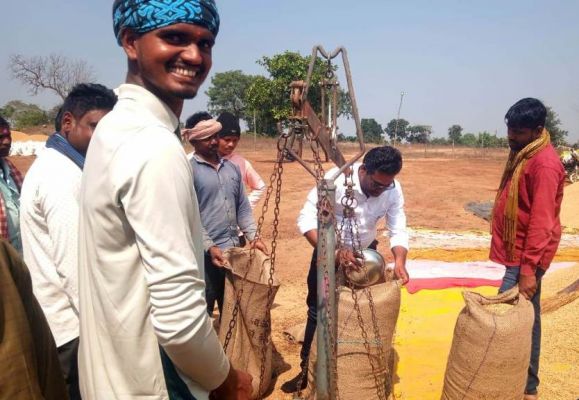  महासमुंद के 26 हजार किसानों ने बेचा 11 लाख क्विंटल धान