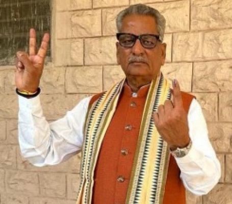 बीजेपी प्रदेश प्रभारी ओम माथुर ने किया मतदान