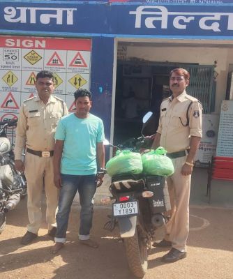  बाइक में लेकर आ रहा था गांजा, पुलिस ने भेजा जेल...