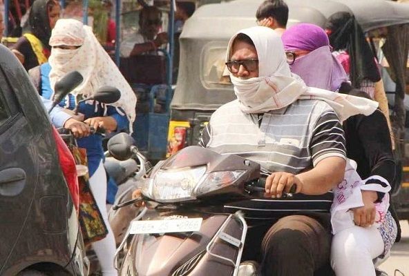  तेज धूप के साथ बढ़ रही गर्मी, पारा 40 डिग्री पार...