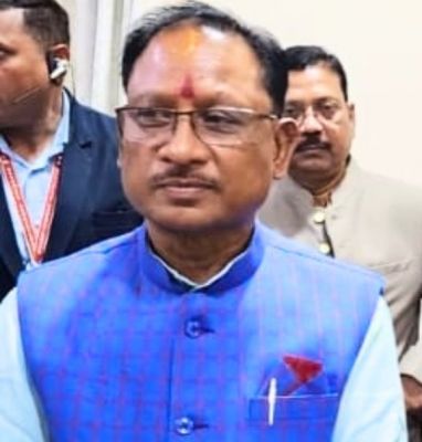 चरणदास के बयान पर बिफरे विष्णुदेव, कहा : पहले डंडा मुझे मारो...