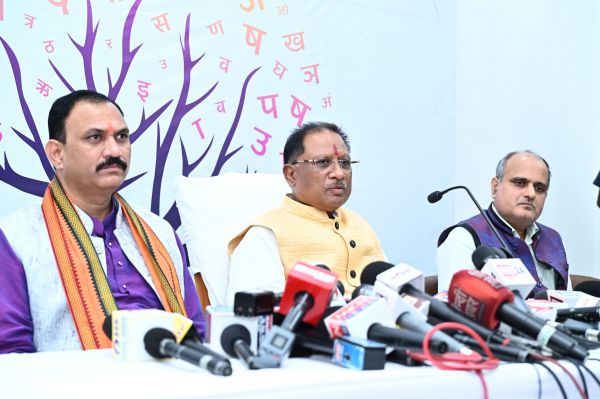 इसी शैक्षणिक सत्र से एमबीबीएस की पढ़ाई की सुविधा हिंदी में भी होगी उपलब्ध - मुख्यमंत्री श्री विष्णु देव साय 