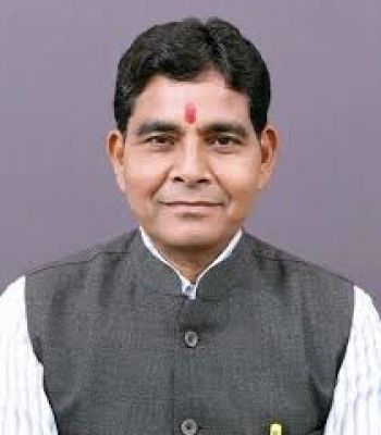 सरकार आमजनों की मूलभूत आवश्यकता को पूरा करने के साथ विकास कार्यो को तेजी से पूरा करनें प्रतिबद्ध: मंत्री श्री टंक राम वर्मा