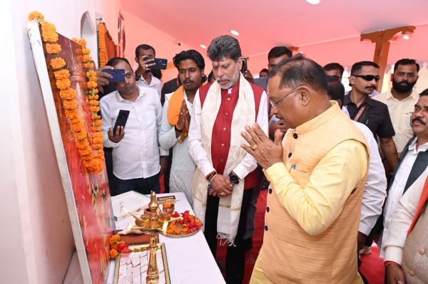 मुख्यमंत्री श्री विष्णु देव साय ने बस्तर दसराहा पसरा के विकास कार्य का किया लोकार्पण