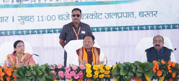  मुख्यमंत्री ने बस्तर विकास प्राधिकरण की बैठक में एनएमडीसी के रवैये पर जताई नाराजगी