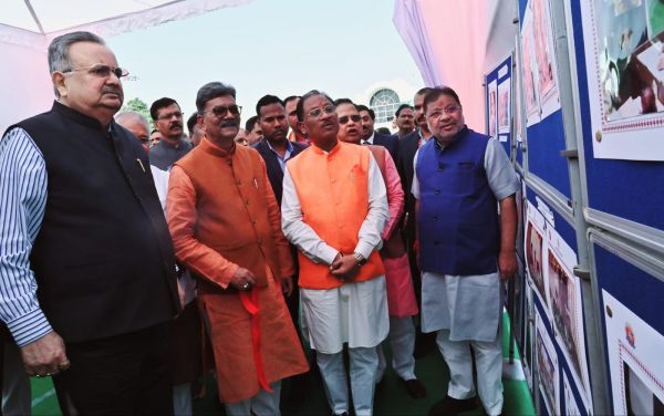  विधान सभा के रजत जयंती वर्ष में &lsquo;&lsquo;स्मृतियां&rsquo;&rsquo; छायाचित्रों की प्रदर्शनी का शुभारंभ