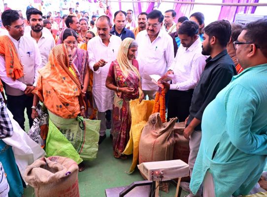  कोई भी नागरिक भूखा न सोए, यह सरकार का संकल्प &ndash; दयालदास बघेल