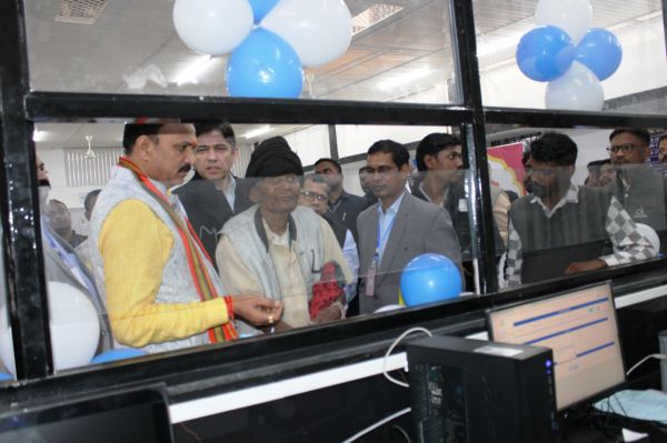 स्वास्थ्य मंत्री ने किया जिला चिकित्सालय जांजगीर-चांपा का औचक निरीक्षण, नई ओपीडी व एनआईसीयू का किया शुभारंभ