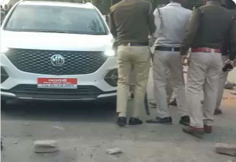 दिनदहाड़े कांग्रेस नेता की गोली मारकर हत्या