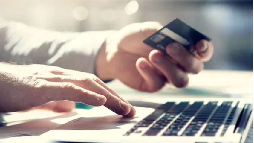 महिला निरीक्षक से वर्क फ्रॉम होम के नाम पर ठगी.