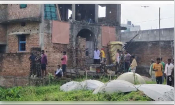 बिहार में मुकेश सहनी के पिता की धारदार हथियार से हत्या