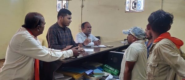 सोसायटी में अभद्र व्यवहार और कम्यूटर को तोड़फोड़ करने वाले व्यक्ति के खिलाफ अपराध दर्ज